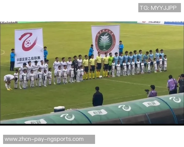 如何成为一名优秀的足球球童并提升比赛体验和技能 如何成为一名优秀的足球球童并提升比赛体验和技能